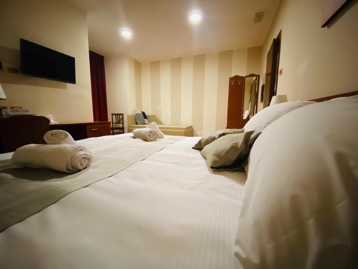 Impero Hotel Beauty & Spa - Bike Hotel Cantello Екстериор снимка